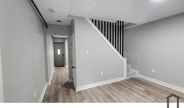 2 bed, 1300 sqft, $1,795 — Photo 4