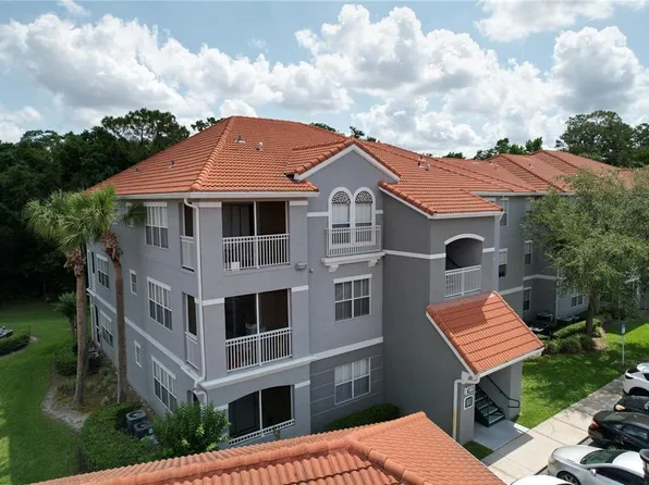 18001 Richmond Place Dr APT 330, Tampa, FL 33647