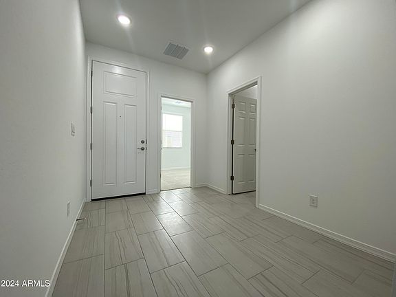 3rd image of 4417 S 108TH Avenue