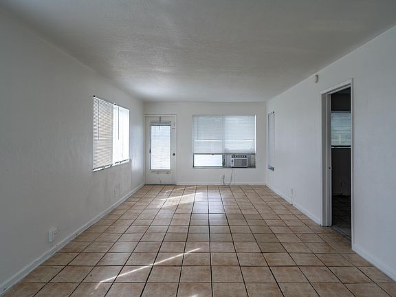 3rd image of 1251 W River Dr APT 3