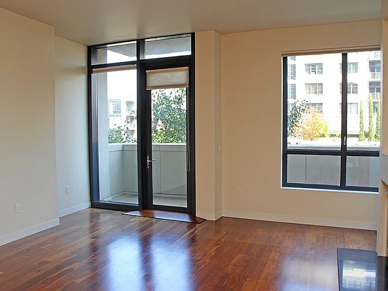 922 NW 11th Ave #301 — Photo 9