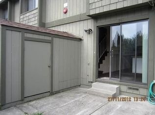 265 College View Dr, Rohnert Park, CA 94928