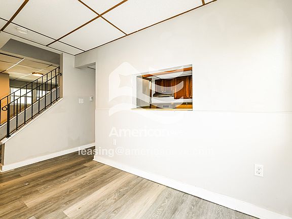 751431_003_dining_room_4.jpg