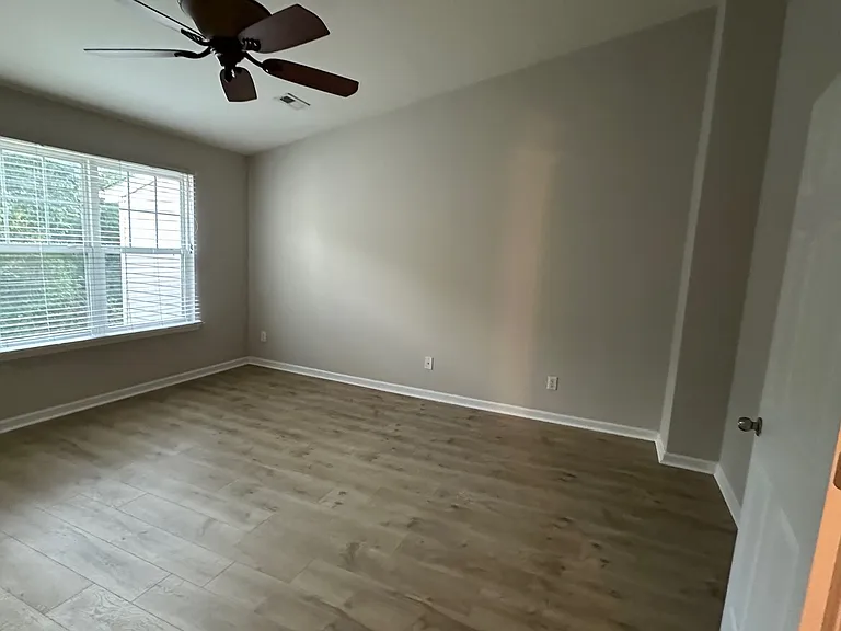 11833 Canemount St — Photo 10