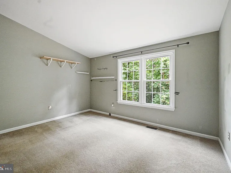 10212 Winged Elm Cir — Photo 15