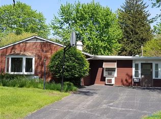 4718 Elmhurst Rd, Toledo, OH 43613