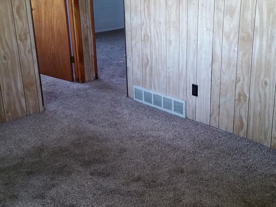 2nd image of 296 Main St #1