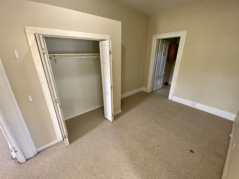 427 W Ave S #1 — Photo 3