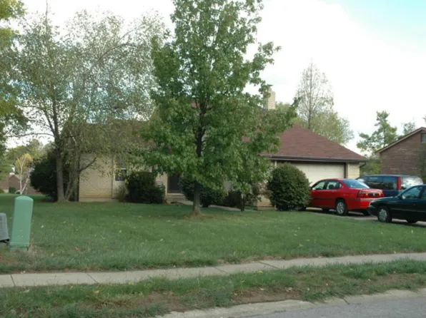 830 Deena Dr, Villa Hills, KY 41017