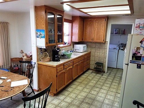 3rd image of 1207 S Citrus Ave