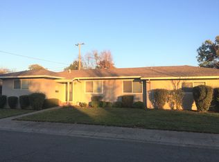 6955 Buena Terra Way, Sacramento, CA 95831