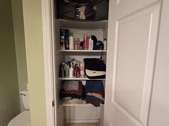 3rd image of 212 Druse Ln