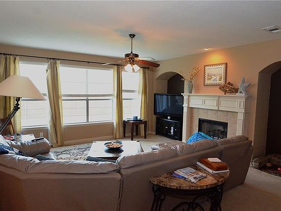 5th image of 3604 Oliver Dr