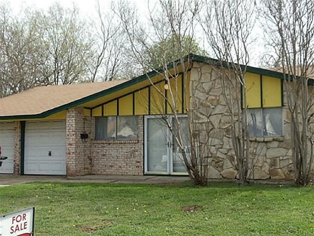 1st image of 3220 Earle Dr