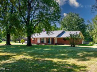 1591 Owens Rd, Terry, MS 39170
