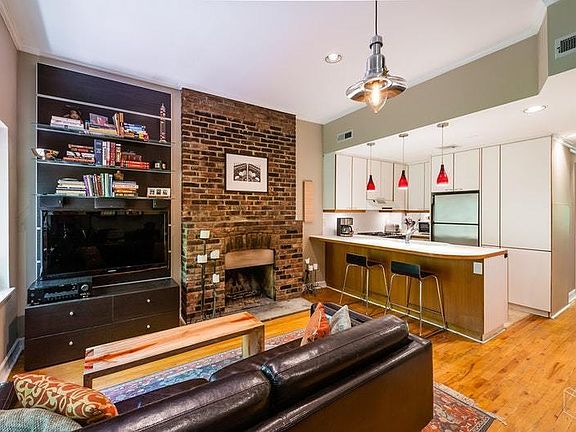 2nd image of 388 Bleecker St APT 4