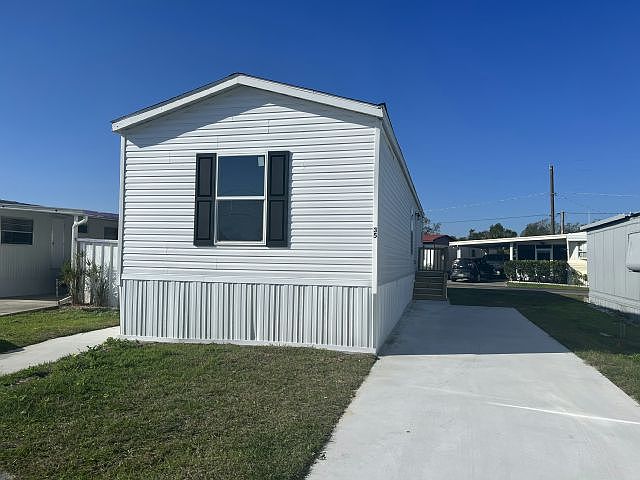 1st image of 83 Stebbins Dr #35