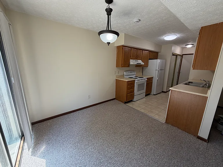 6314 Pine Dr — Photo 4