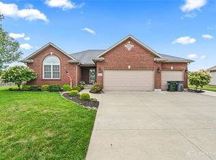874 Crossbow Ln, Troy, OH 45373