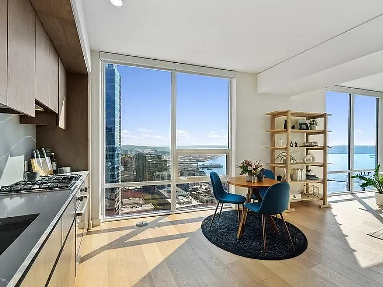 121 Stewart St #2305 — Photo 36