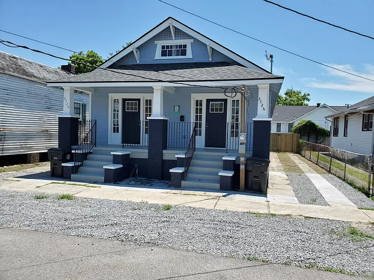 2726 Oreilly St — Photo 2
