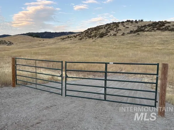 PARCEL Timberflat Rd #B, Ola, ID 83657
