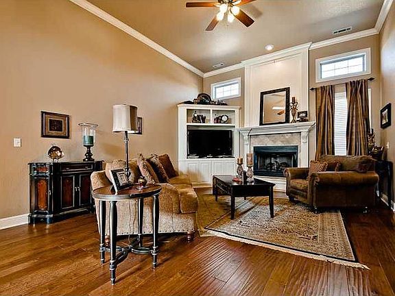 4th image of 4007 W Ettington Dr
