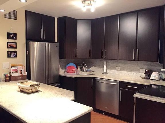2nd image of 1636 N Wells St APT 2507