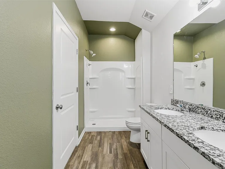 111 Bering Dr — Photo 15