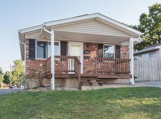 9600 Sterling Pl, Saint Louis, MO
