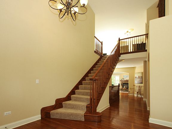 2nd image of 1718 Elyse Ln