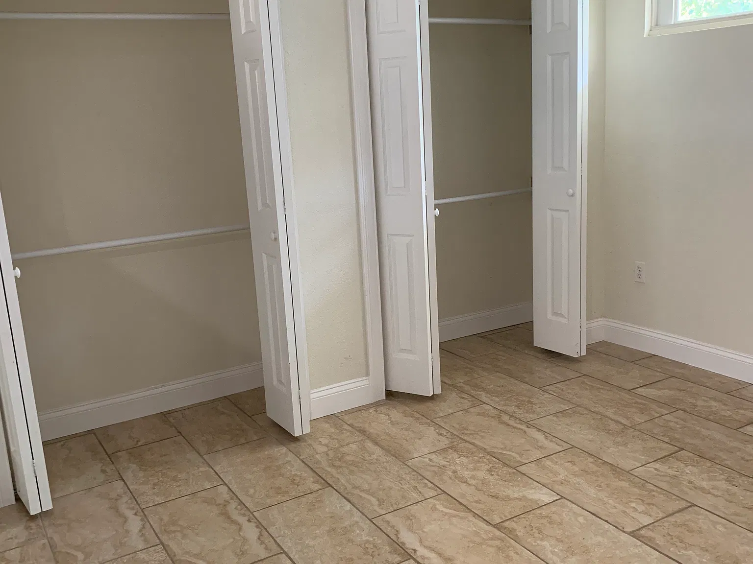 1 bed, 472 sqft, $1,280 — Photo 2