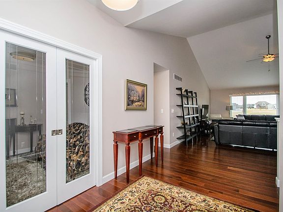 4th image of 6522 Heartwood Ln