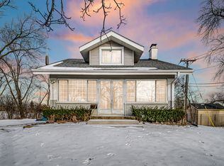 831 W North St, Hinsdale, IL 60521