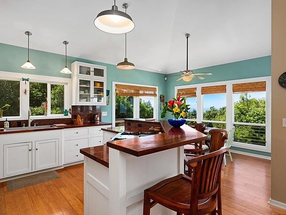 2nd image of 78-6440 Mamalahoa Hwy