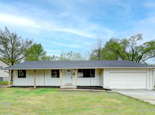 1706 NE 67th Ter, Gladstone, MO 64118