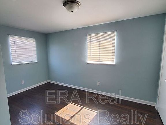 5th image of 426 S Napoleon Ave