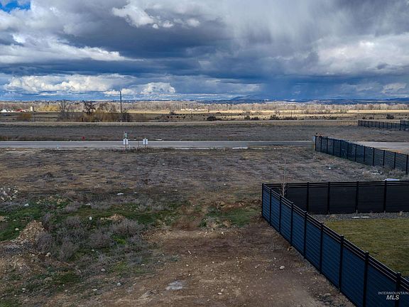 4th image of 7579 W Lookout View St