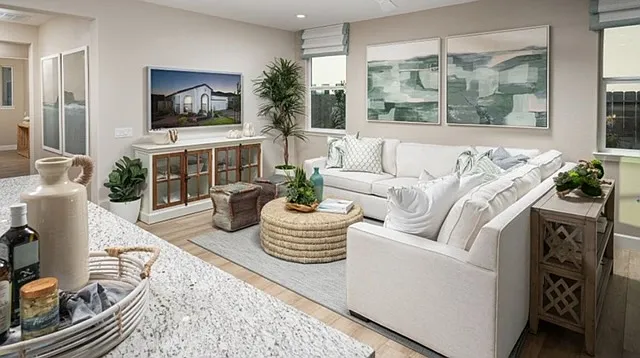 3 bed, 1779 sqft, $3,700 — Photo 2