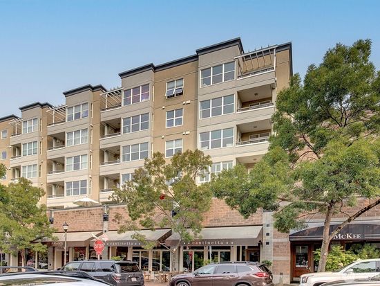 10042 Main Street #404, Bellevue, WA 98004