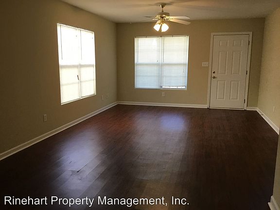 3rd image of 1043 Cherry Meadow Ln