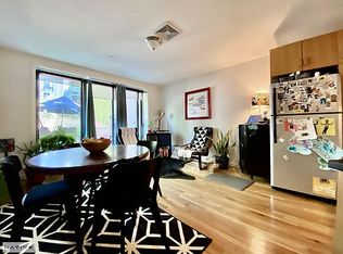 645 Leonard St APT 1R, Brooklyn, NY 11222