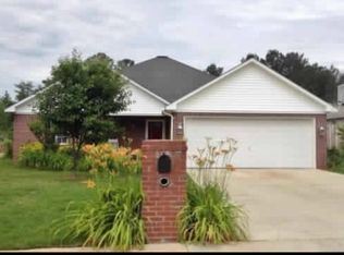 115 Palm Tree Ln, Saltillo, MS 38866