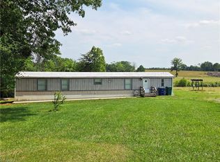 260 Kennon Rd, Ruffin, NC 27326