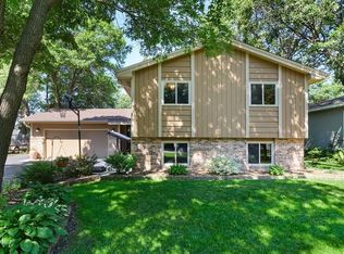11448 Goldenrod St NW, Coon Rapids, MN 55448