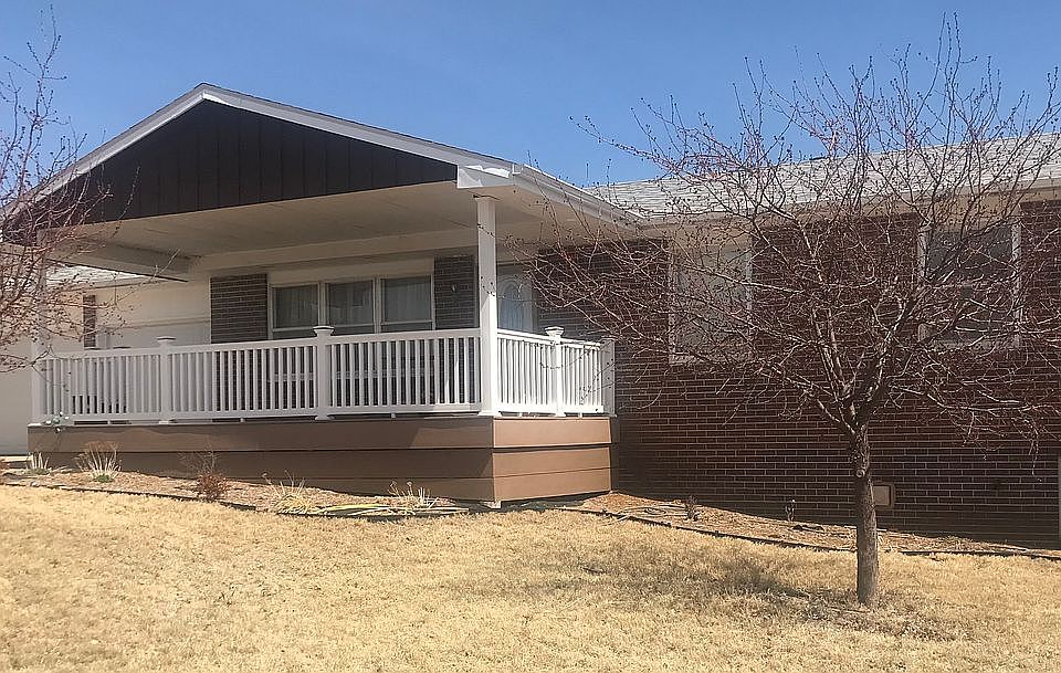 2nd image of 18 Hillcrest Dr
