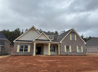 2295 Cannongate Dr, Opelika, AL 36801