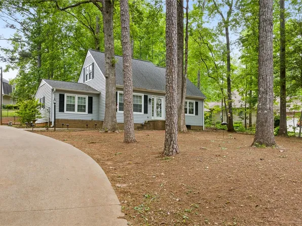 132 Lindos Dr, Seneca, SC 29672