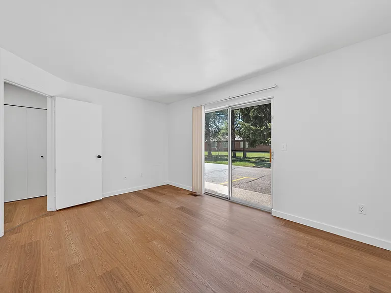 Shelby Meadows — Photo 18
