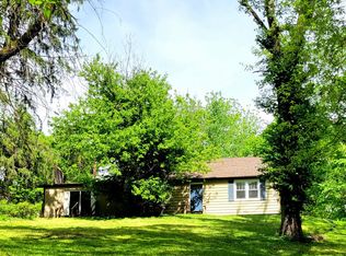 300 Bethel Rd, Collinsville, IL 62234